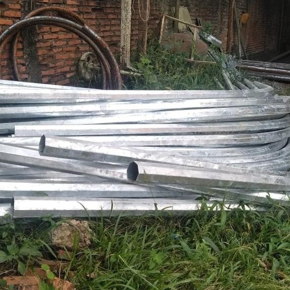 Terlaris Tiang Lampu Jalan Pju Oktagonal Single 7 Meter Galvanized Best Ready Stok