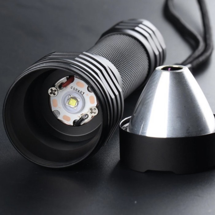 Senter Convoy M21A Dengan Varian Led Flashlight