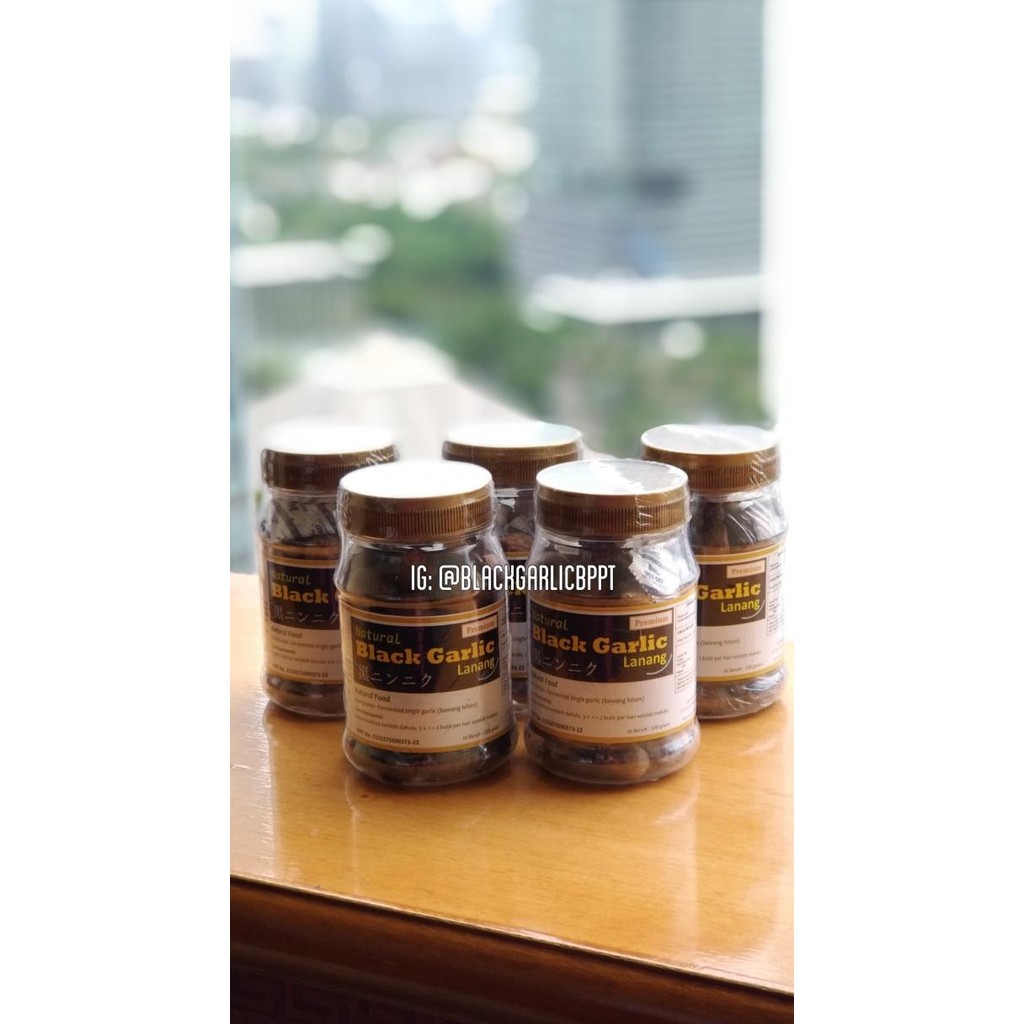 

NATURAL BLACK GARLIC - BAWANG HITAM TUNGGAL LANANG BPPT PREMIUM 100 GR ORIGINAL