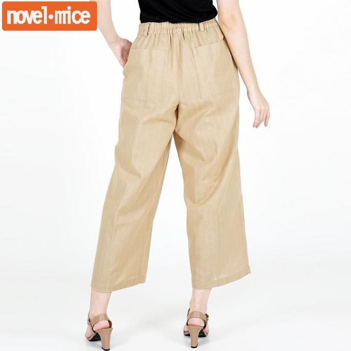 

Novel Mice - Celana Katun Almond Texture Berkualitas