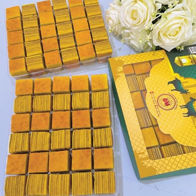 

Lapis original box hampers
