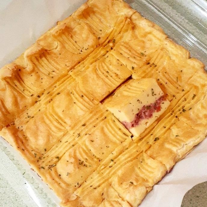 

Pirogen Sus Panggang ( Christmas Hampers / Hamper Kue Natal )