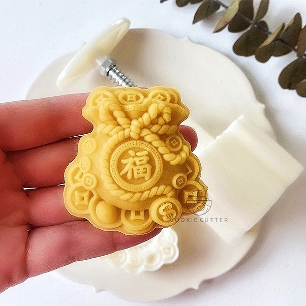

TERMURAH CETAKAN MOONCAKE 75GR BULAN CETAKAN KUE BULAN MOON CAKE MOTIF BARU