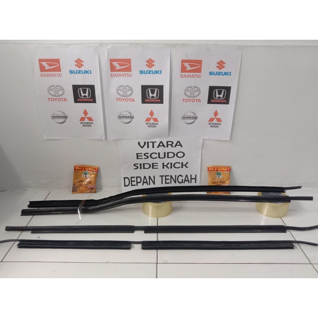 PELIPIT PINTU KACA MOBIL VITARA ,ESCUDO ,SIDEKICK,JLXSIDEKICK BIASAKAN MEMBACA DESKRIPSI
