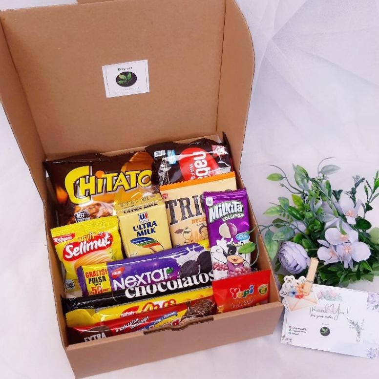 

BISA COD Hadiah Snack Box - Gift Parcel - Snack Hampers Um57