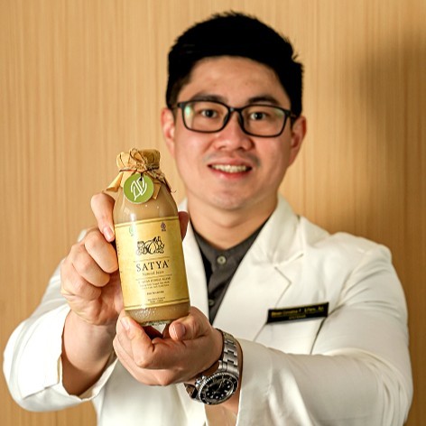 

Satya Healthy Juice Bawang Putih Tunggal Jahe Merah Lemon Madu Hutan C