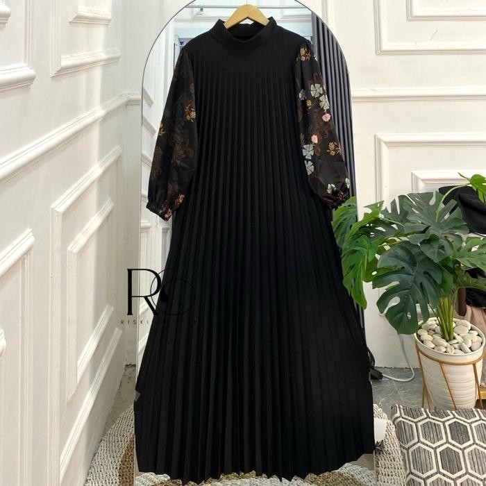Rayya Long Dress Gamis Plisket Premium Motif Bunga Casual Panjang Silk Melar Nyaman Wanita Kancing