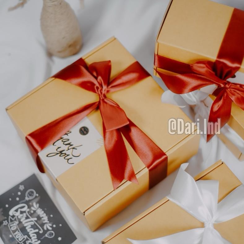 

ORIGINAL SNACK BOX Kado Ulang Tahun / Hampers Snack Murah / Buket Snack / Buket Jajan / Kado Ulang Tahun / Hadiah Ulang Tahun / Hadiah Valentine / Kado Valentine / Kado Anniversary / Hadiah Anniversary / Hadiah Birthday / HAMPERS CEWEK / Kado Natal sa-324