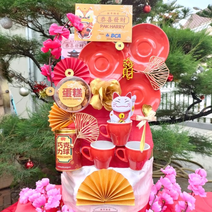 

Hampers imlek parcel sincia CNY 2024 hamper chinese new year half