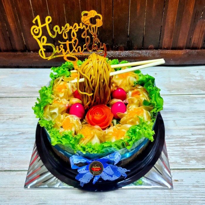

PROMO MIE / PASTA / flying noodle cake birthday NON COD