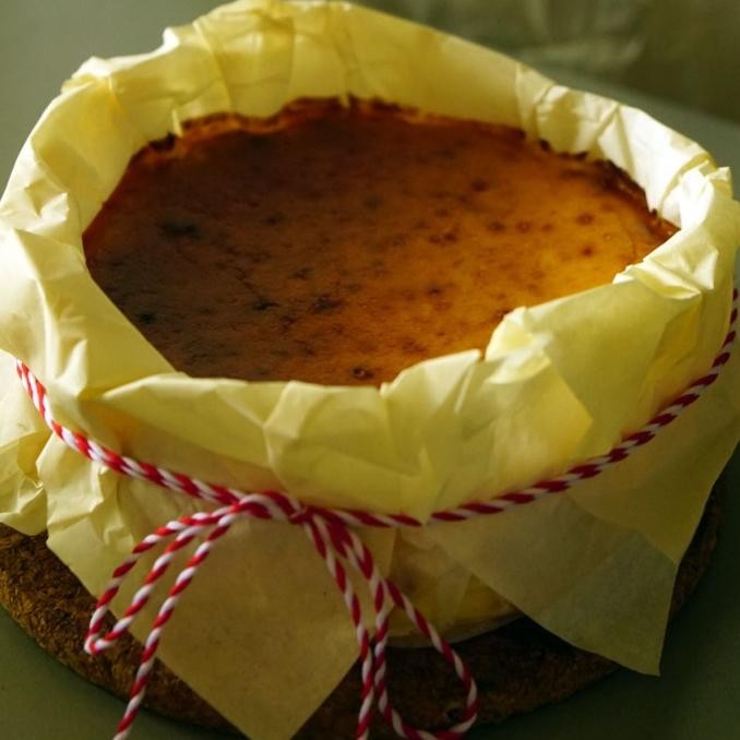 

Sale Le Biscuit - Burnt Basque Cheesecake 16 Cm - Creamy & Gooey