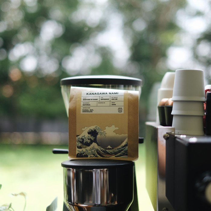 

Kanagawa Nami Coffee Beans For Espresso 200 Gr / Biji Kopi Java