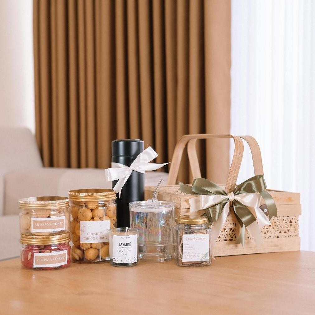 

BISA COD Hikeen Bingkisan Lebaran Idul Fitri Hampers Eid 2025 hampers estetik bingkisan mewah premium kue kering aesthetic ramadhan lebaran eid hampers idul fitri mewah premium kue kering aesthetic lebaran idul fitri gk-61