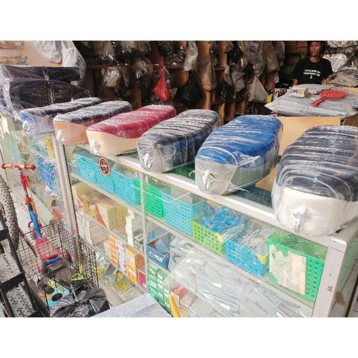 Jok Panjang Denfielna Vespa Super Sprint Vbb Bagus