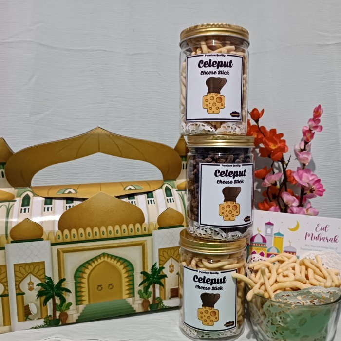 

New! Parsel Ramadhan Hampers Lebaran Idul Fitri Cheese Stick Celeput Snack - 1 toples box Idul Fitri