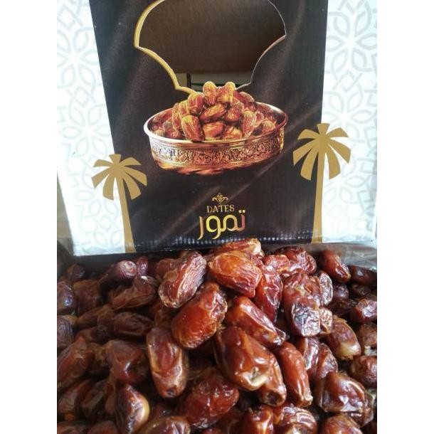 

Kurma mesir 5kg goldates / mesir wadi dates 5kg / kurma mesir 5kg murah / mesir dates / gold dates