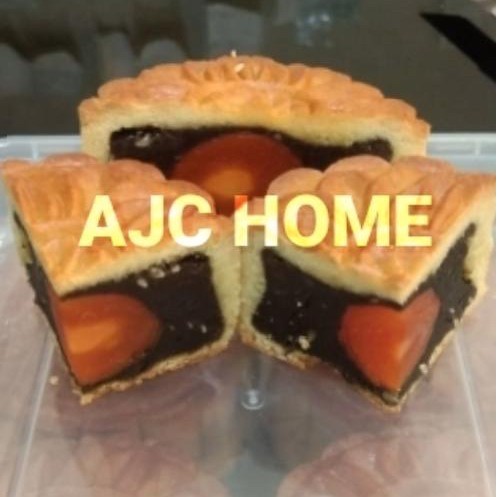 

Product Terlaris Mooncake Lian Fat Tausa Hitam Telur Asin Moon Cake Kcg Hitam Telur