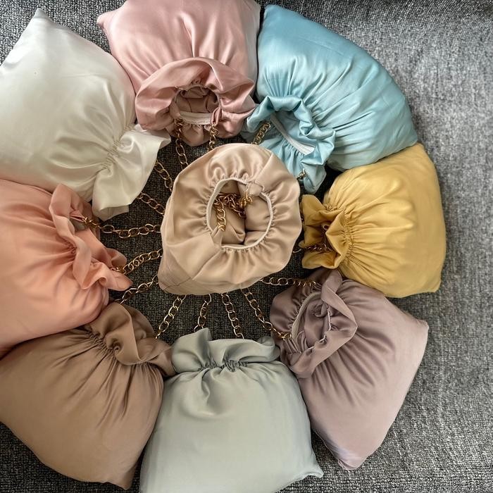 Mukena Polos lasercut armani silk