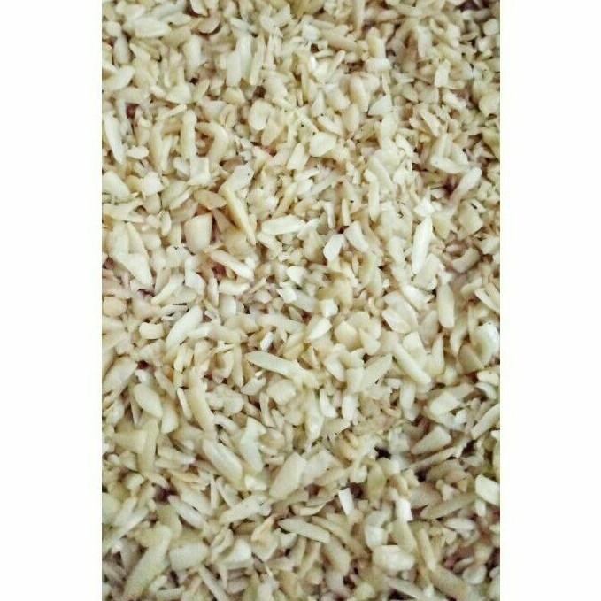 

] Kacang Kenari Utuh & Kenari Pecah 100gr