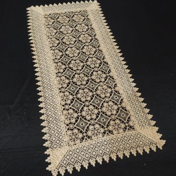 Taplak Meja Tamu Persegi panjang Mewah Bordir Impor Minimalis