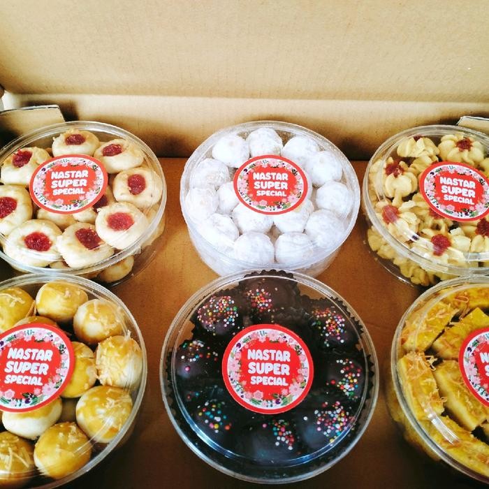 

Hampers Nastar super special isi 6 Toples @250grm(dus hampers merah)