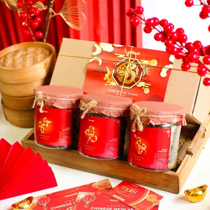 

HAMPERS IMLEK / CNY HAMPERS - COOKIES 3 JAR + FREE GREETING CARD