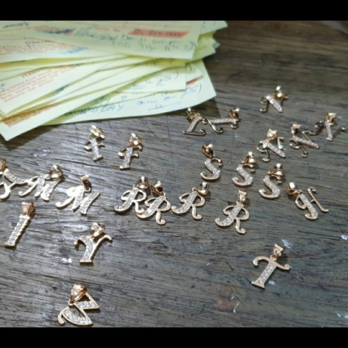 Murah Liontin Bandul Kalung Huruf Inisial R S N T A M I Y F L H W Emas Asli