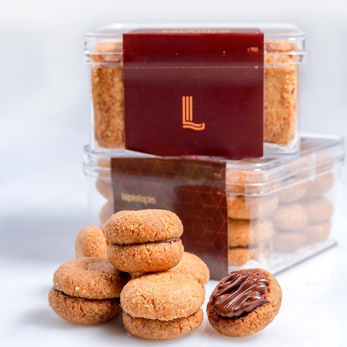 

HAZELNUT NUTELLA COOKIES UKURAN MEDIUM