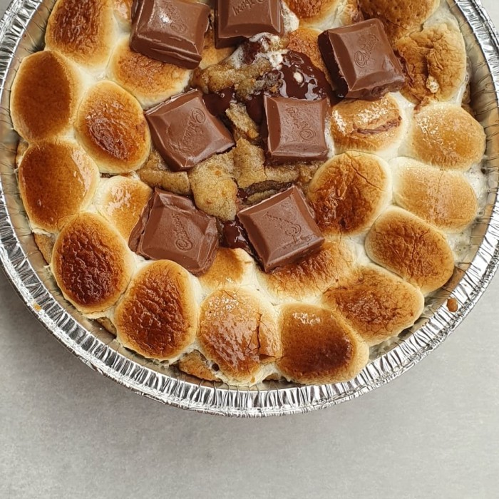 

THUNDERBITE COOKIE SKILLET