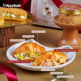 

CHRISTMAS HAMPERS MAUDON MENTAI ECLAIR MENTAI CAKE