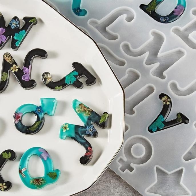 

BARU SELAN SILICONE ALPHABET RESIN MOLDS KIT, CETAKAN HURUF DAN ORNAMEN