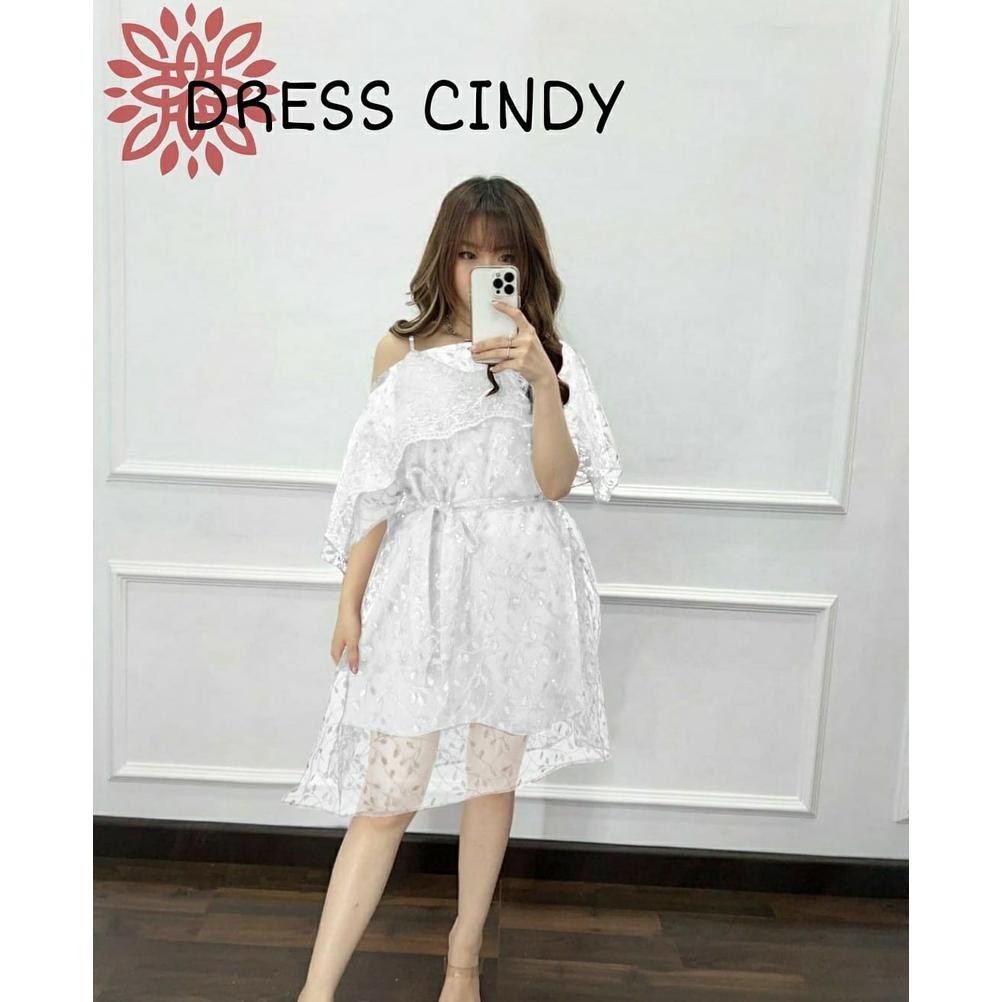 Dress Brukat Putih Wanita Ala Korea / White Dress / Gaun Putih Natal Terbaru