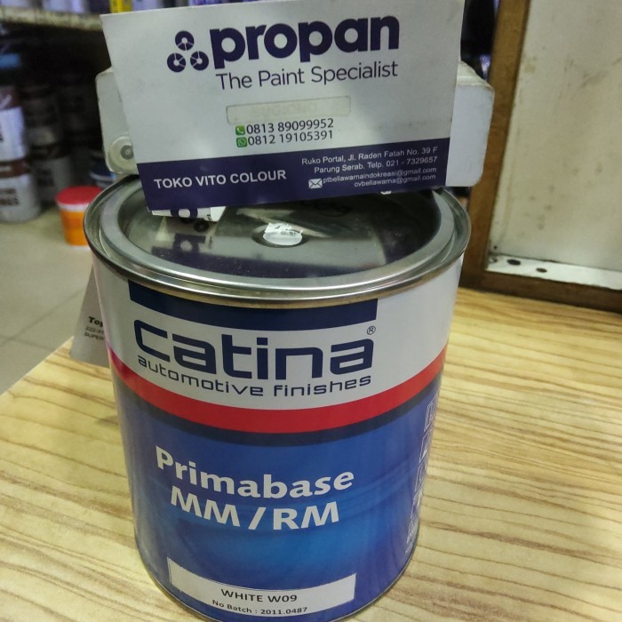 cat pu catina W09 white