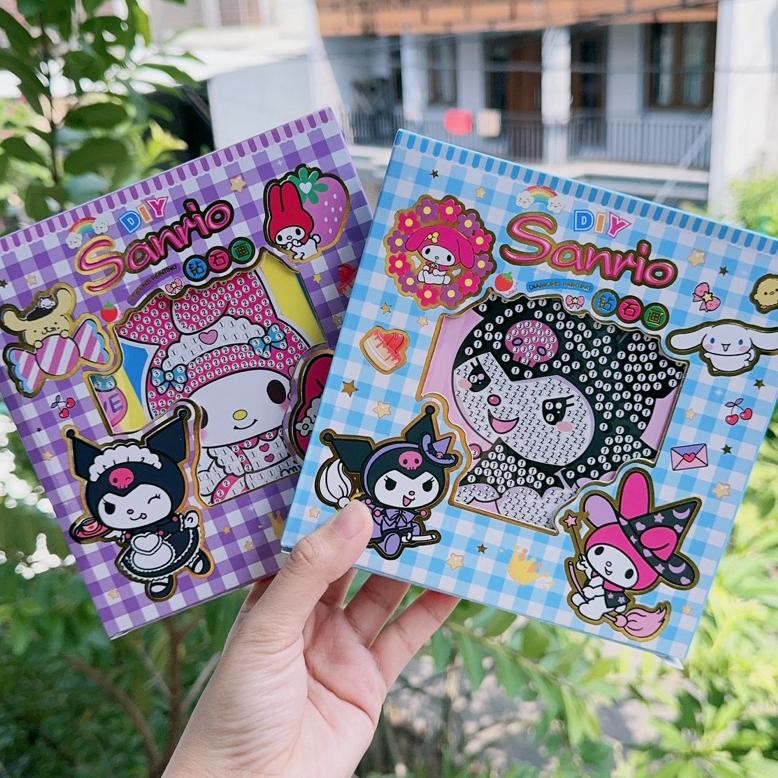 

[Bisa Cod] Ready Mainan Stiker Diamond Painting Plus Bingkai Diy Sanrio Series Siap Kirim