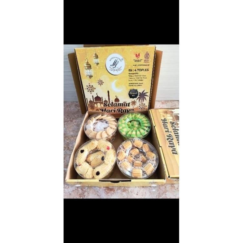 

Hampers Paket Kue Kering Lebaran Monica Loren Super Diskon Setengah Harga