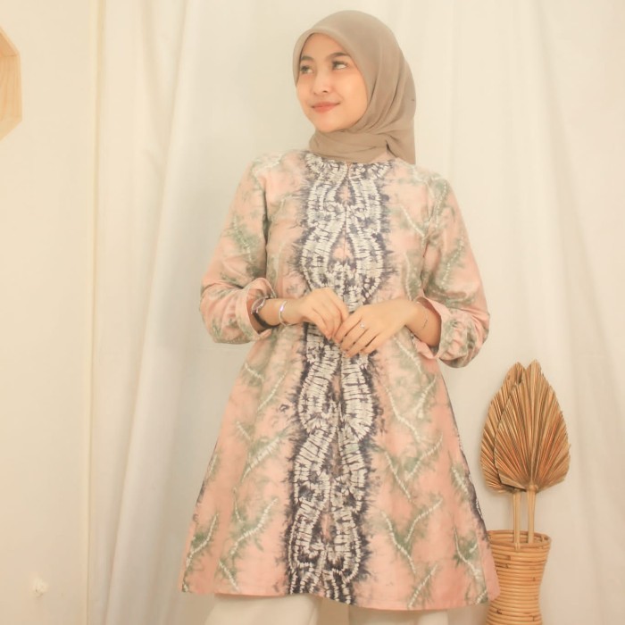 Jehan Blossom/ Batik Modern/ Batik Wanita/Batik Kerja/ Sasirangan