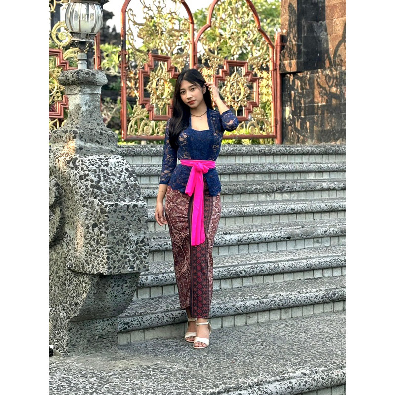 Promo  Kebaya Bali Satu Set