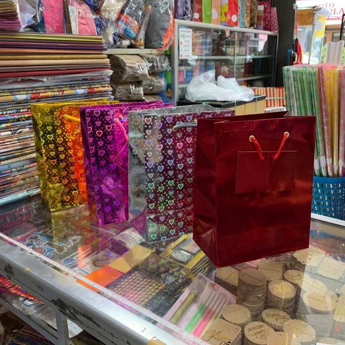 

```````] Paper Bag Hologram, Paper Bag Mengkilat, Glossy, Kantong Bingkisan