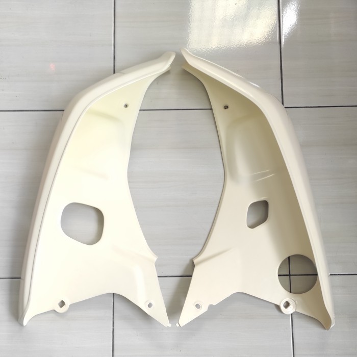 legshield leg shield sayap honda astrea grand bulus putih original