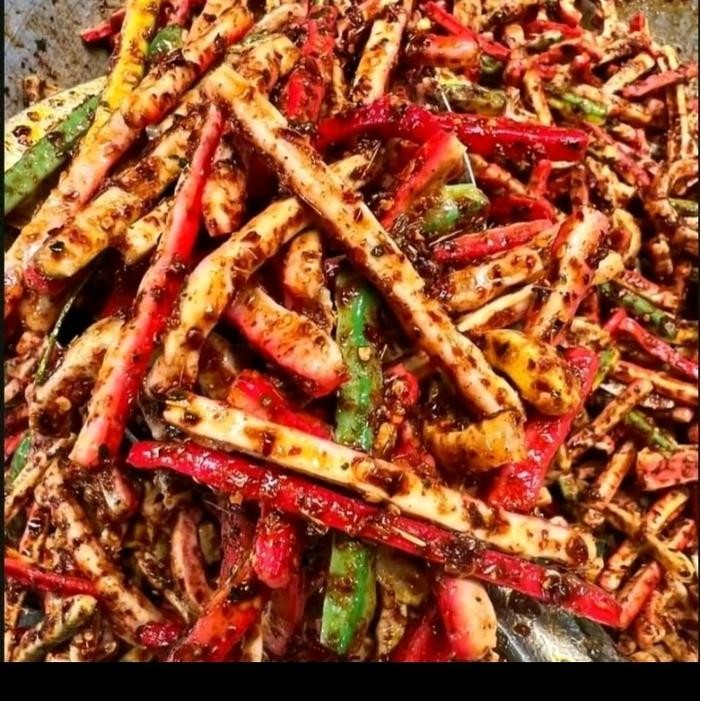 

CUCI GUDANG SEBLAK KERUPUK BETON 1KG SEBLAK KERUPUK BETON/JAAT PEDAS DAUN JERUK Food