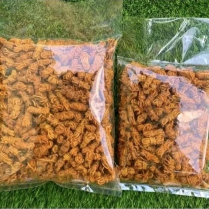 

GRATIS ONGKIR Mie lilit/gulung bumbu pedas cikruh isi 500gr Food Snacks Goreng