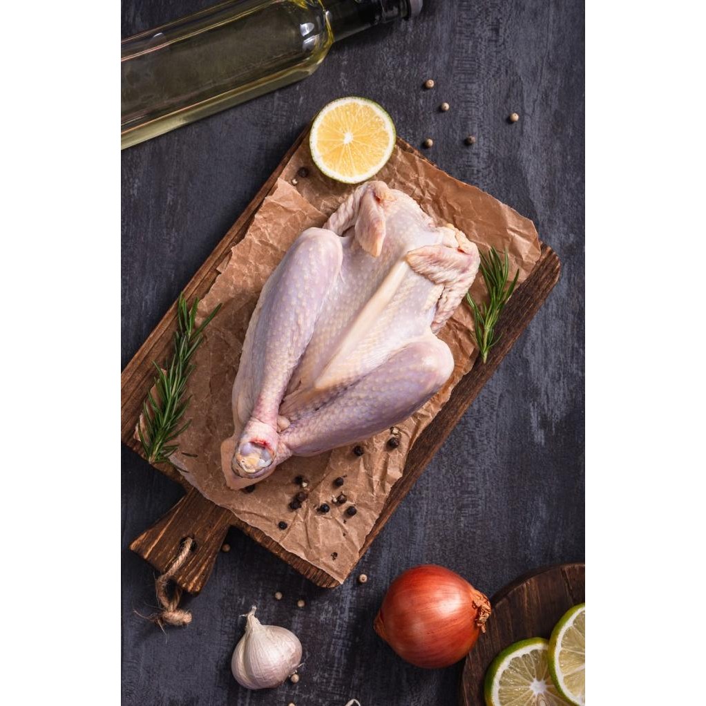 

READY AYAM KAMPUNG ORGANIK FROZEN 800 GRAM OPERA ORGANIC FRESH CHICKEN