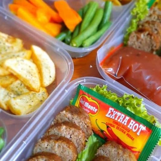 

READY AYAM GALANTIN/AYAM GALANTINE