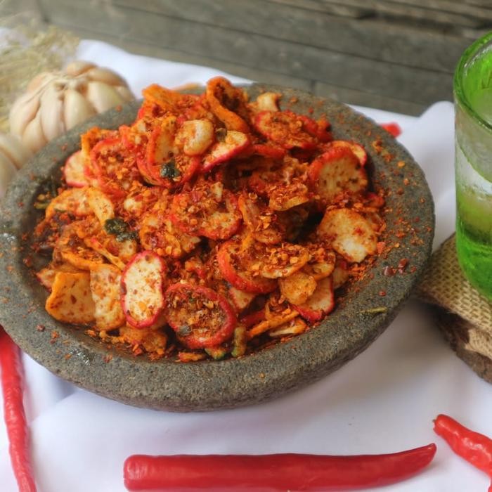 

DISKON Keripik Seblak Kering Pedas Daun Jeruk Kemasan 350gram Food Snacks Kerupuk