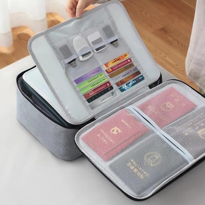 

Tas Dokumen Travel Bag document Storage Box dengan Password Travelling