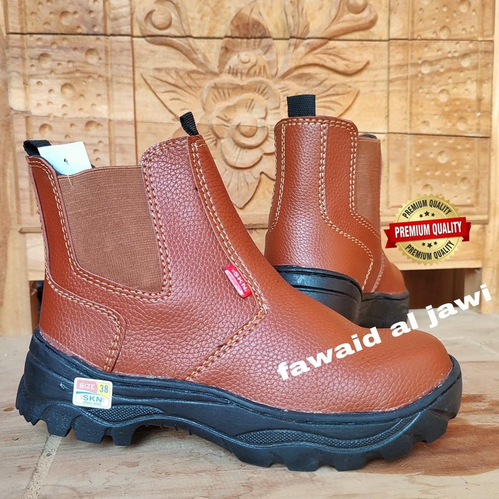 fx-4 Sepatu Safety Shoes King Skn Kickers Ujung Besi Keselamatan kerja Pabrik proyek Pom Kitchen Dap