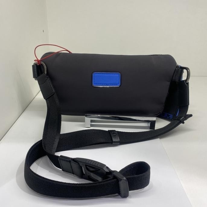 Promo T U M I Harrison Daven Waist Pack - Reflective