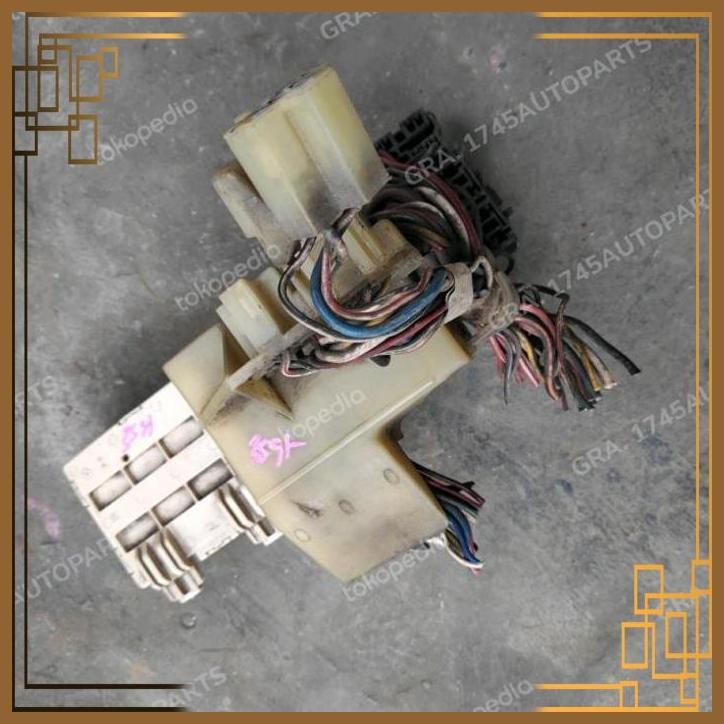 [TYP] FUSE BOX SIKIRING DALAM TOYOTA CORONA ABSOLUTE