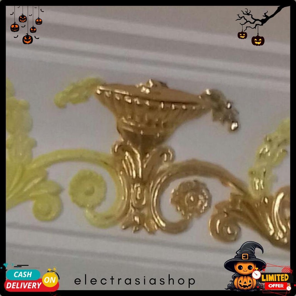 

Lem Prada Diskon Setengah Harga