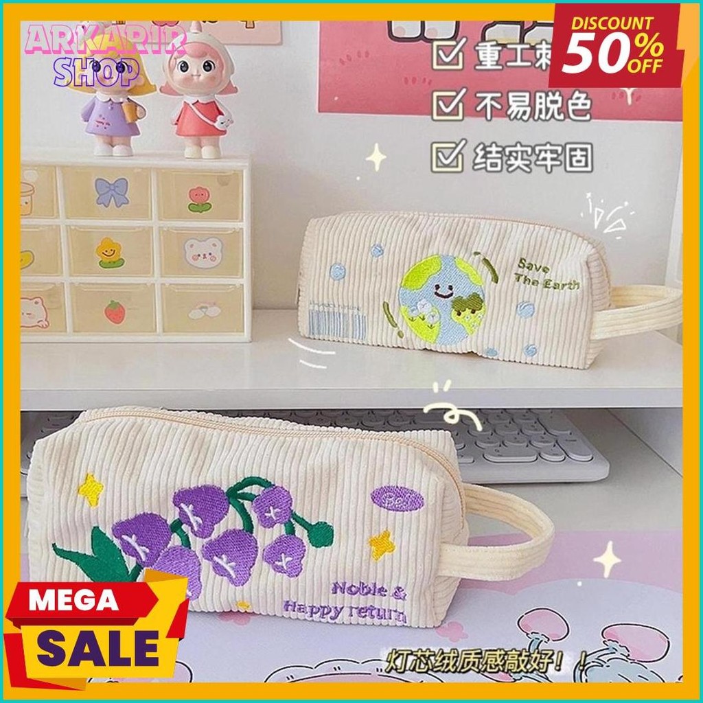

Kensho Pouch Aesthetic Kain Corduroy Handle Lucu Import / Kotak Pensil Kain / Tempat Makeup / Cute Diskon Setengah Harga
